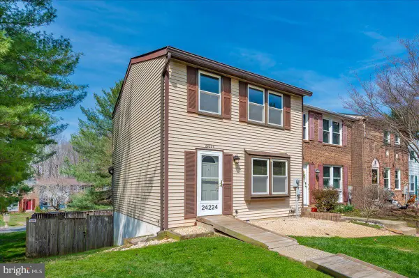 24224 Newbury Rd, GAITHERSBURG, MD 20882