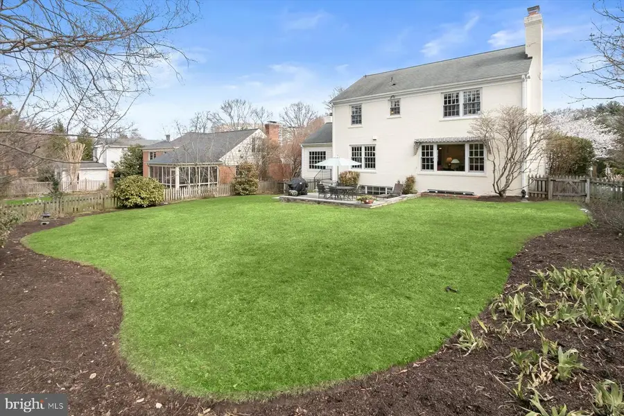 4716 Merivale Rd, Chevy Chase, MD 20815 - #3