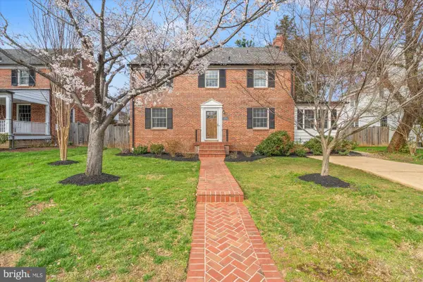 3107 Cummings Ln, CHEVY CHASE, MD 20815