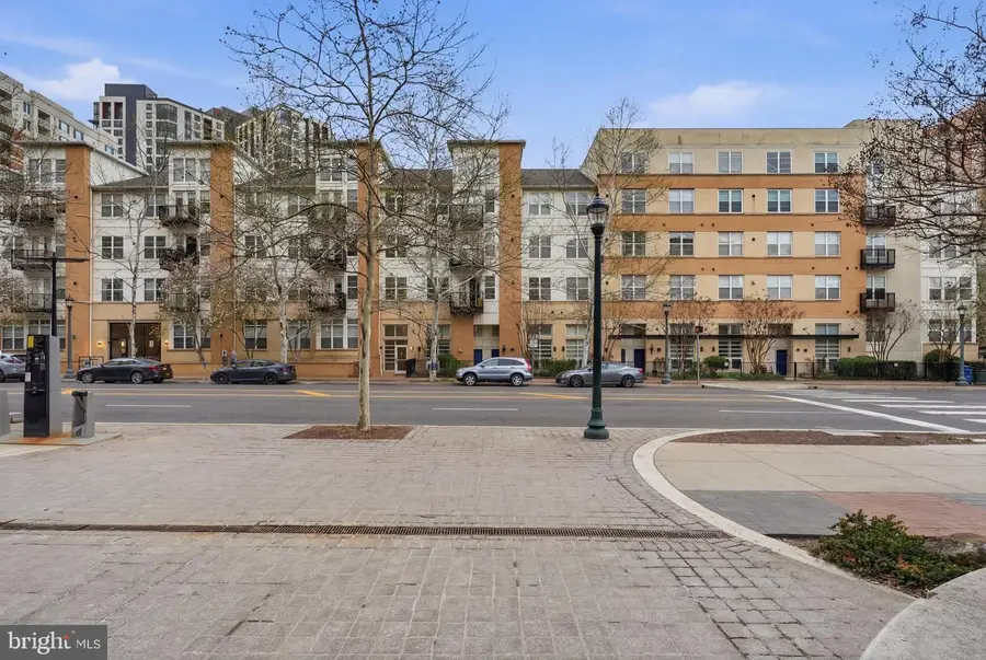 1201 E West Hwy #332, Silver Spring, MD 20910 - #2