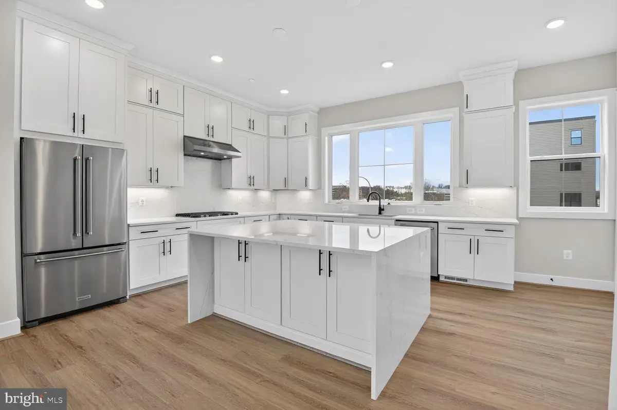 11900 Northpark Dr, North Bethesda, MD 20852 - #1