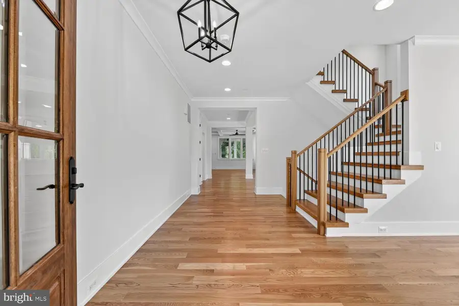 5917 Beech Ave, Bethesda, MD 20817 - #2