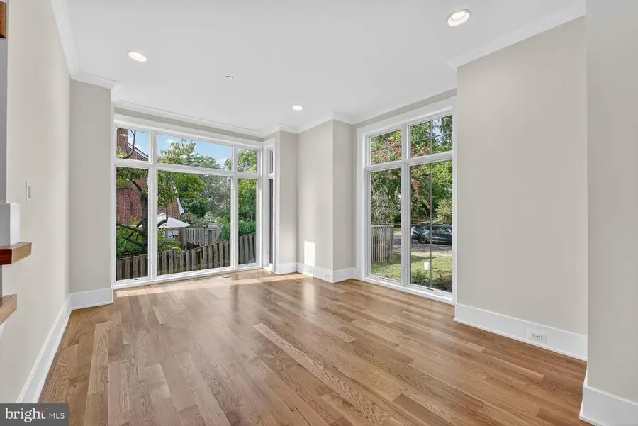 5917 Beech Ave, Bethesda, MD 20817 - #3