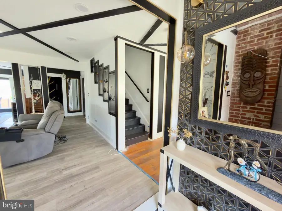 16720 Longdraft Rd, Gaithersburg, MD 20878 - #2