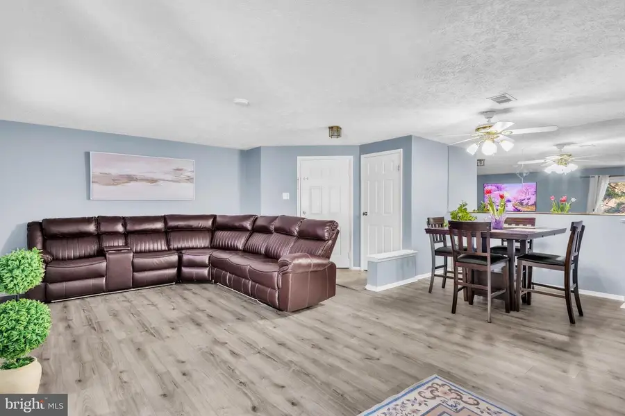 26015 Brigadier Pl #k, Damascus, MD 20872 - #2