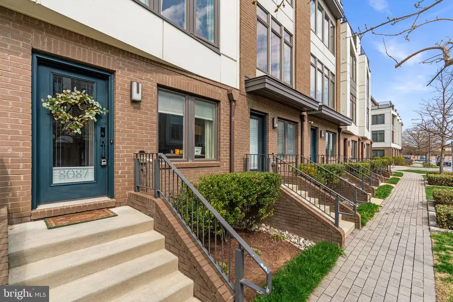 8087 Tribeca St, Rockville, MD 20855 - #3