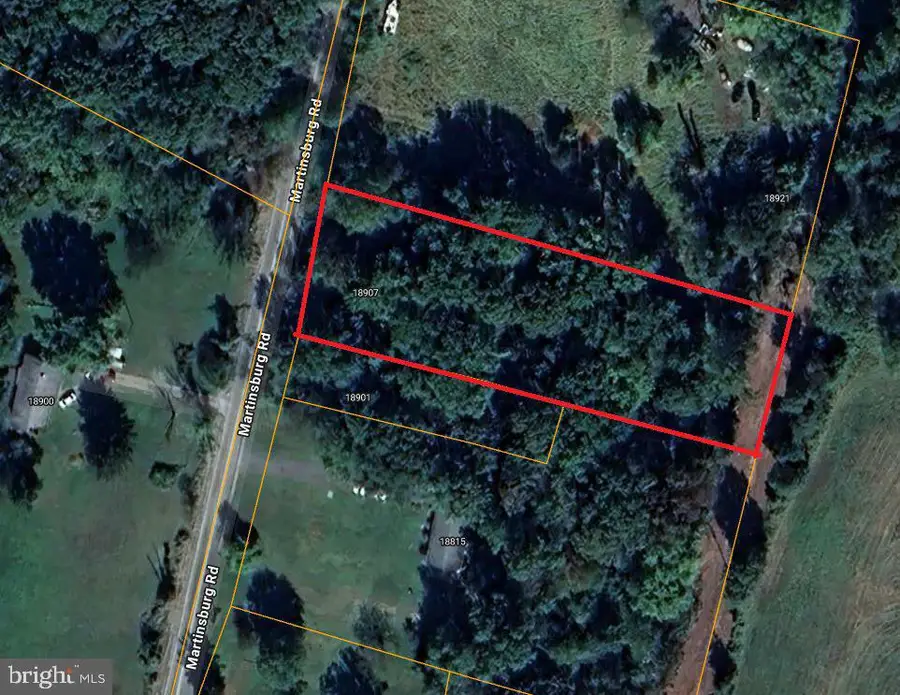 18905 Martinsburg Rd, Dickerson, MD 20842 - #2