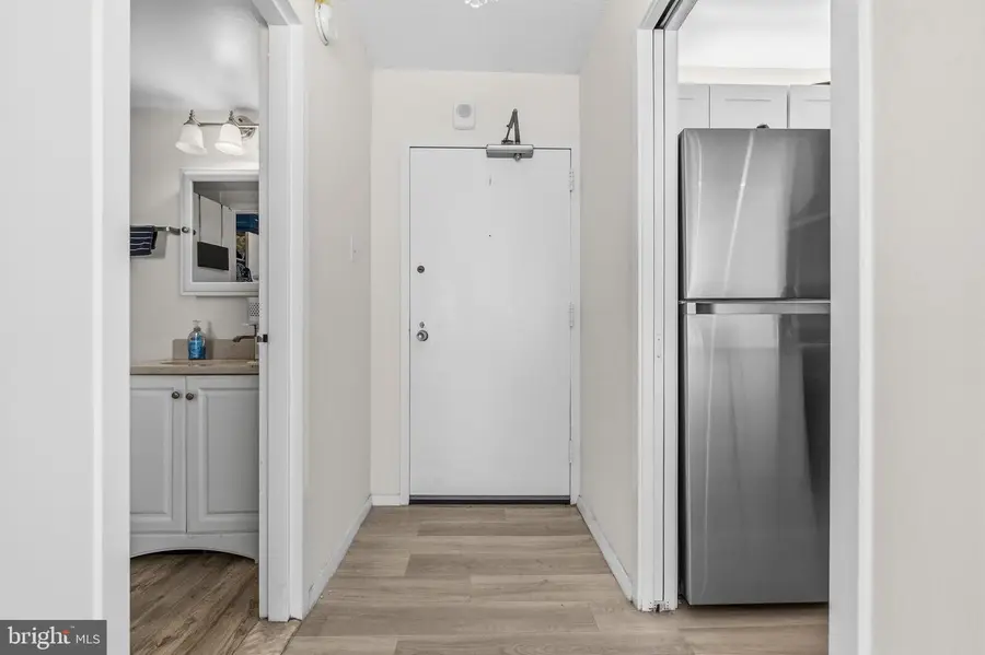 5500 Friendship Blvd #2401n, Chevy Chase, MD 20815 - #2