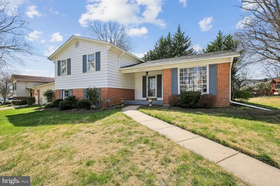 14408 Barkwood Dr, Rockville, MD 20853 - #2