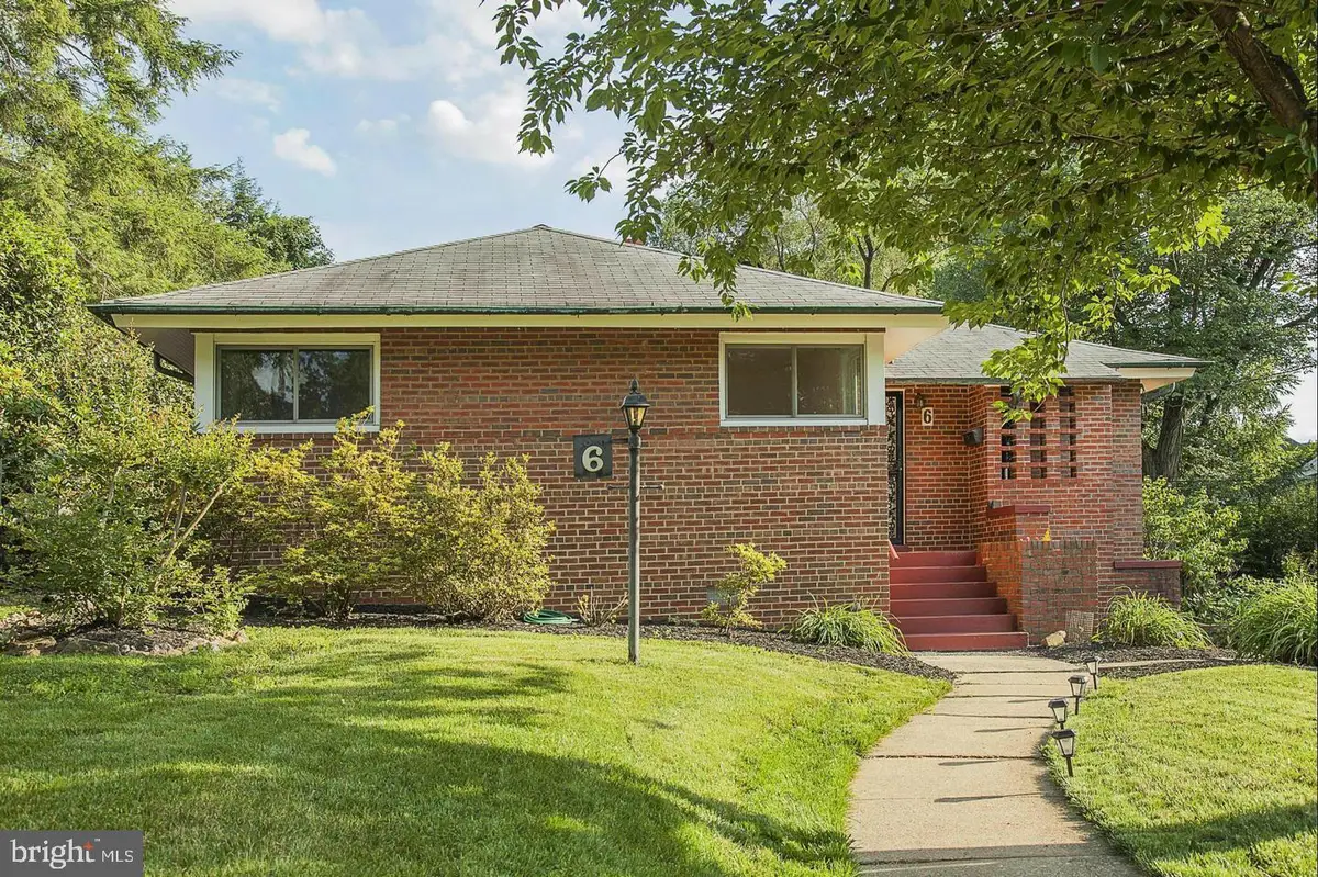 6 Woodmoor Dr, Silver Spring, MD 20901 - #1
