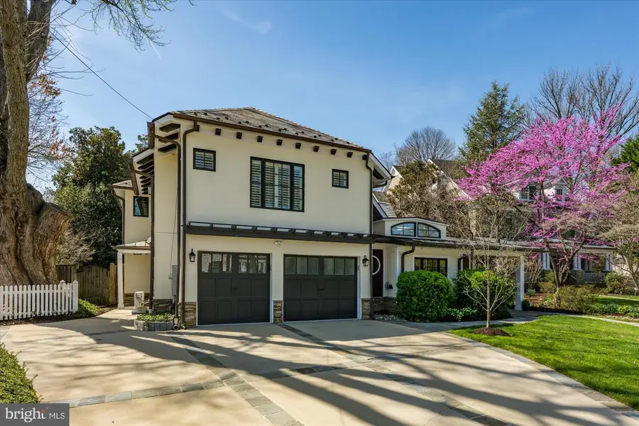 6 Leland Ct, Chevy Chase, MD 20815 - #2