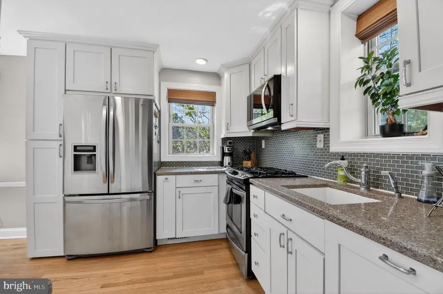 8306 Queen Annes Dr, Silver Spring, MD 20910 - #2