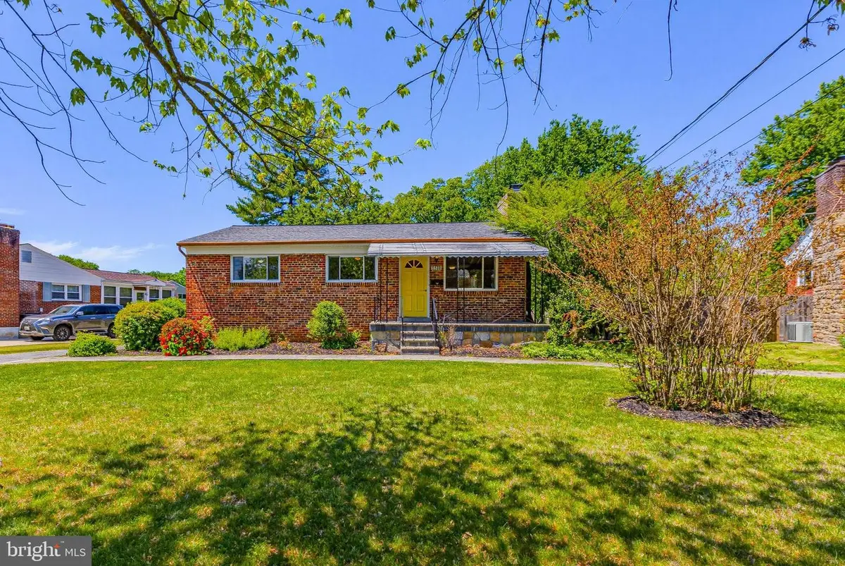 4611 Harlan St, Rockville, MD 20853 - #1