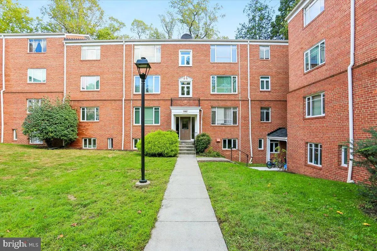 10407 Montrose Ave #m-2, Bethesda, MD 20814 - #1