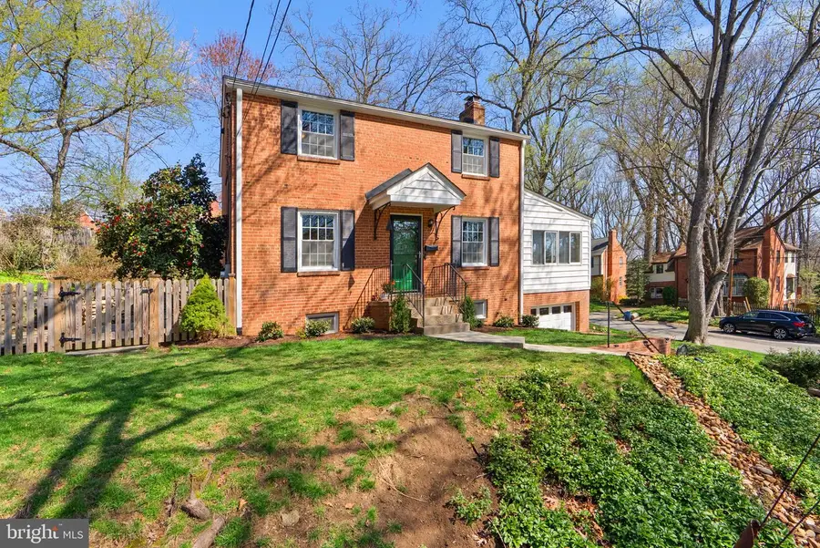 130 Eastmoor Dr, Silver Spring, MD 20901 - #2