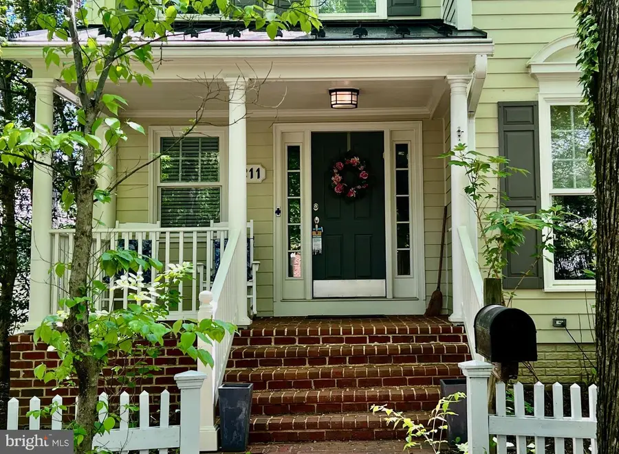 211 Holmard St, Gaithersburg, MD 20878 - #2