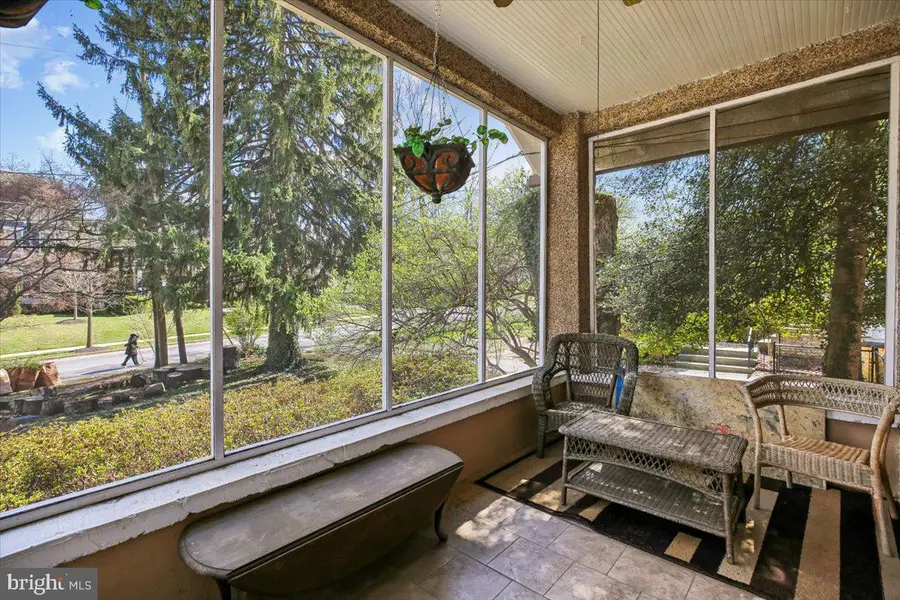 5511 Alta Vista Rd, Bethesda, MD 20814 - #2