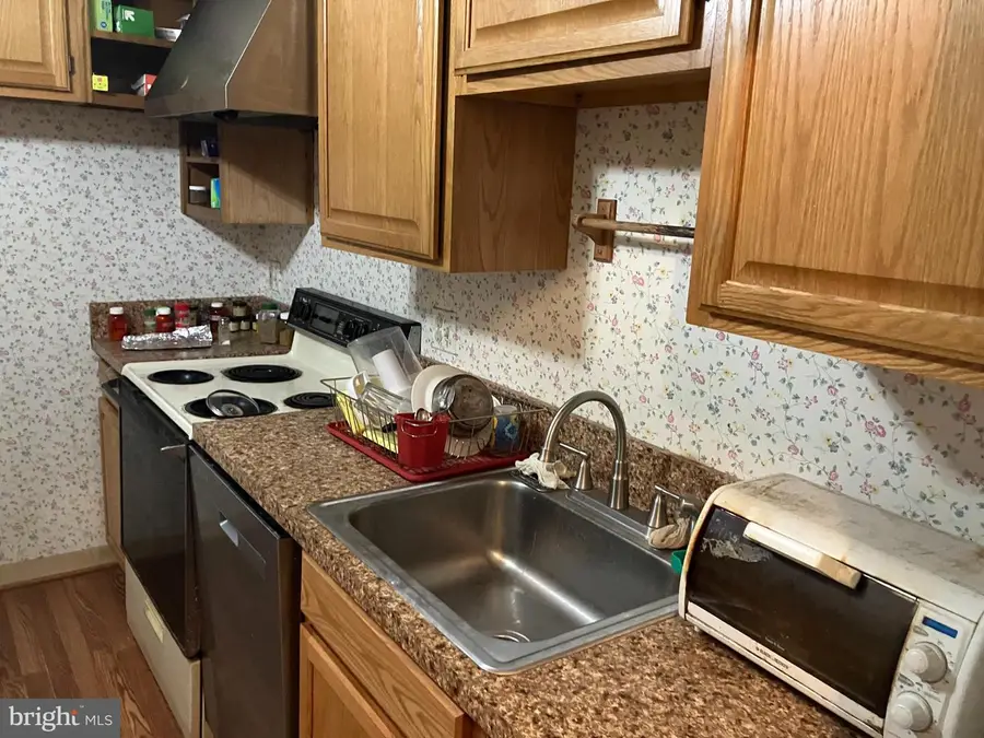 11315 Commonwealth Dr #t4, Rockville, MD 20852 - #3