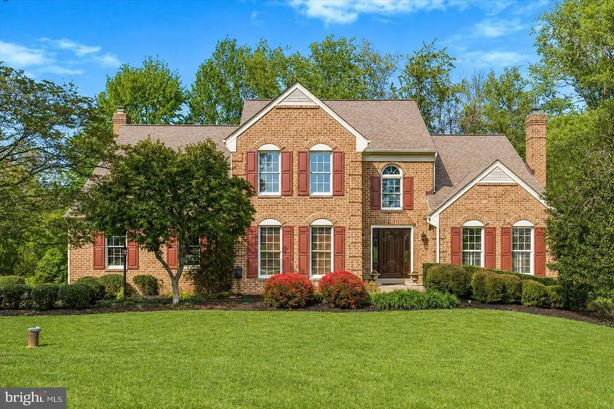 7913 Briarheath Ct, Gaithersburg, MD 20882 - #1