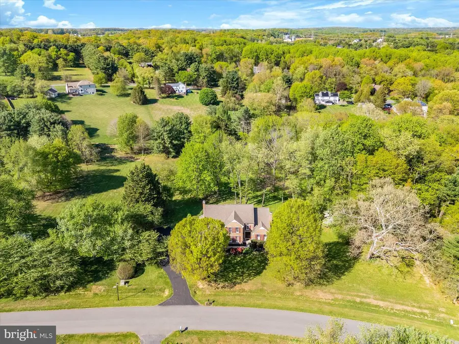 7913 Briarheath Ct, Gaithersburg, MD 20882 - #2