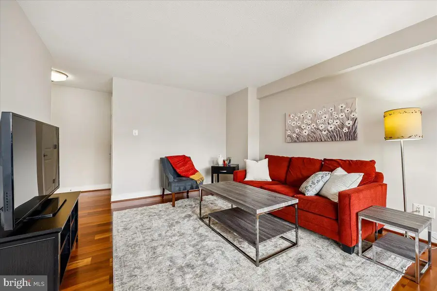 1220 Blair Mill Rd #804, Silver Spring, MD 20910 - #2