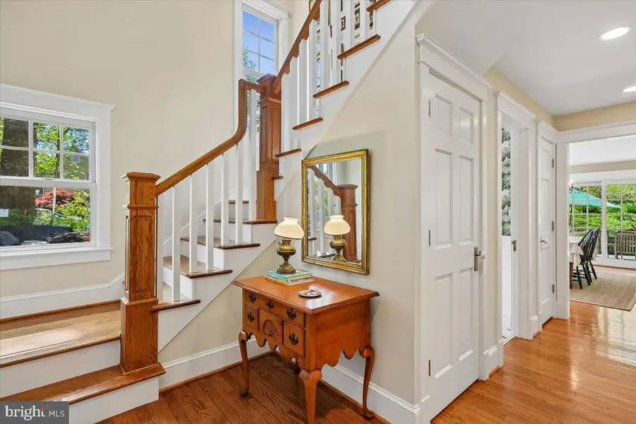 11012 Montrose Ave, Garrett Park, MD 20896 - #3