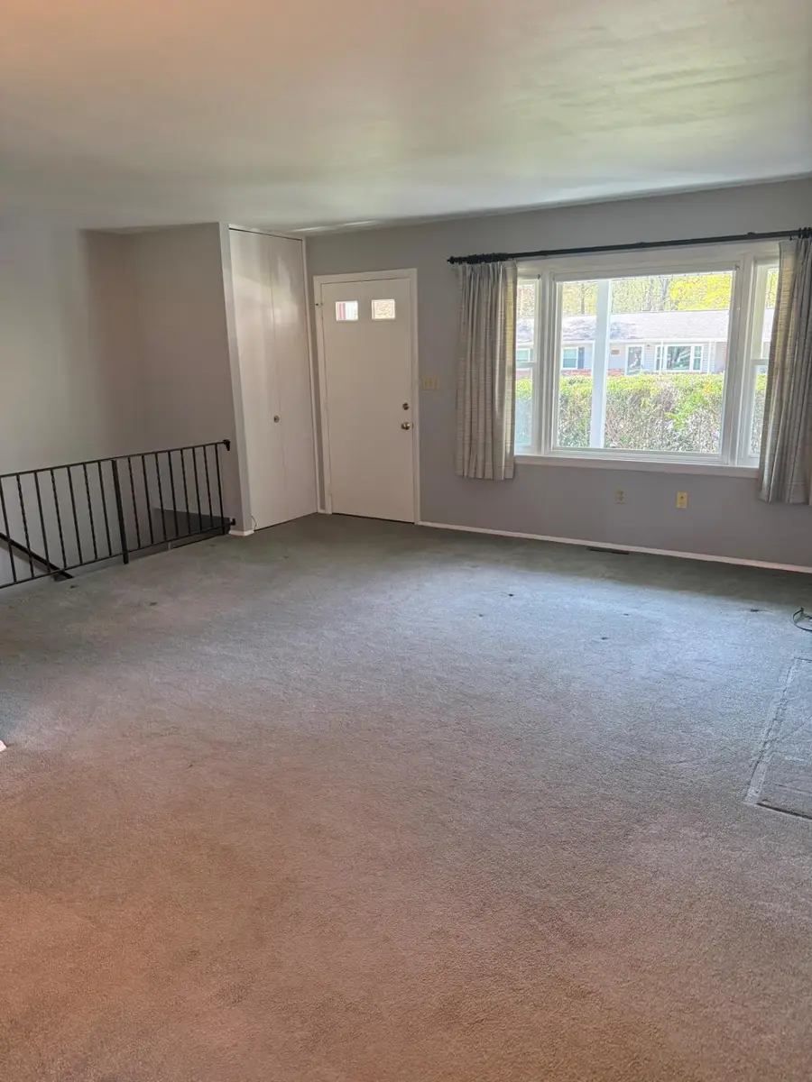 12141 Suffolk Ter, Gaithersburg, MD 20878 - #3