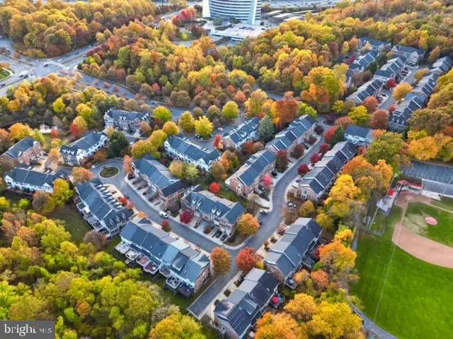 1040 Grand Oak Way, Rockville, MD 20852 - #3