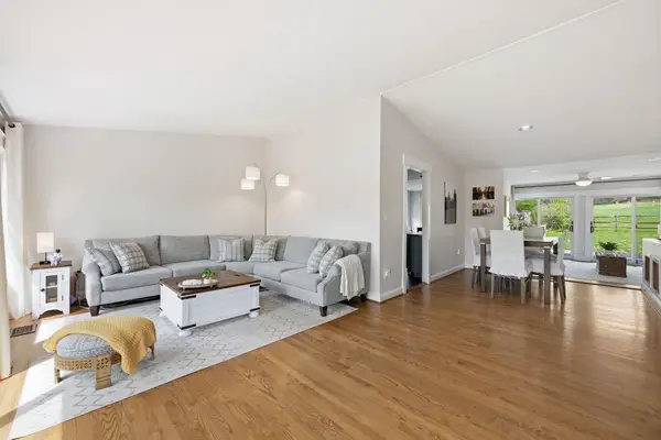 9825 Betteker Lane, POTOMAC, MD 20854