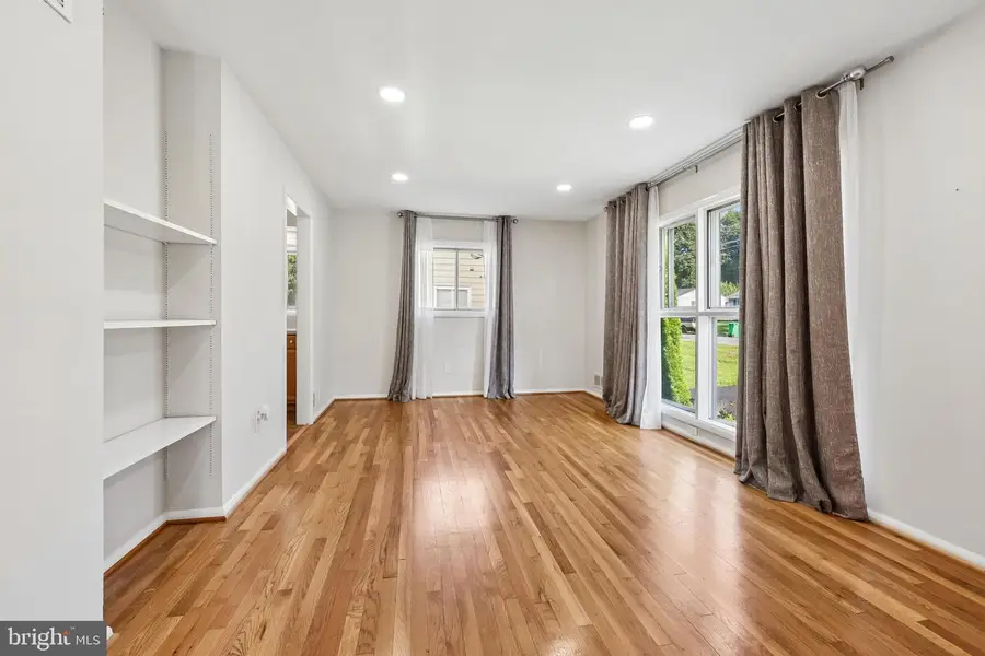 113 Hutton St, Gaithersburg, MD 20877 - #3
