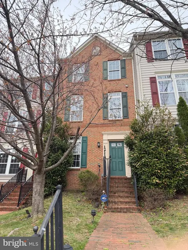 12118 Pond Pine Dr, CLARKSBURG, MD 20871