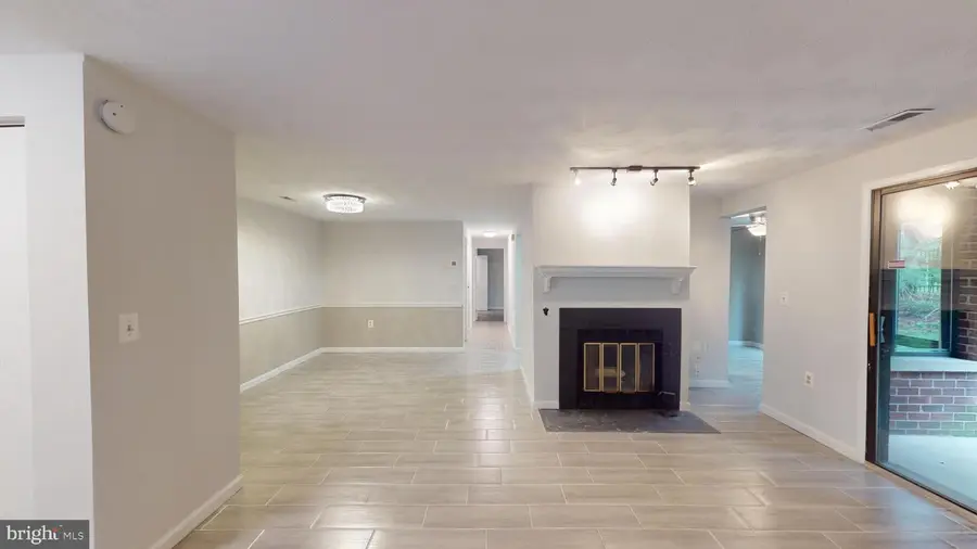 18204 Swiss Cir #3-102, Germantown, MD 20874 - #3