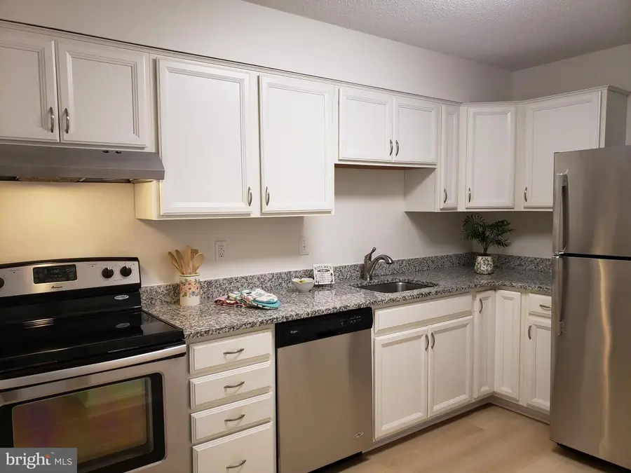 15115 Interlachen Dr #3-515, Silver Spring, MD 20906 - #2