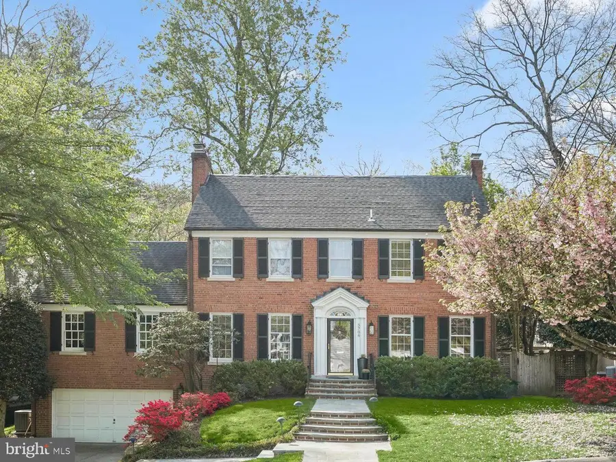 5706 Rockmere Dr, Bethesda, MD 20816 - #2