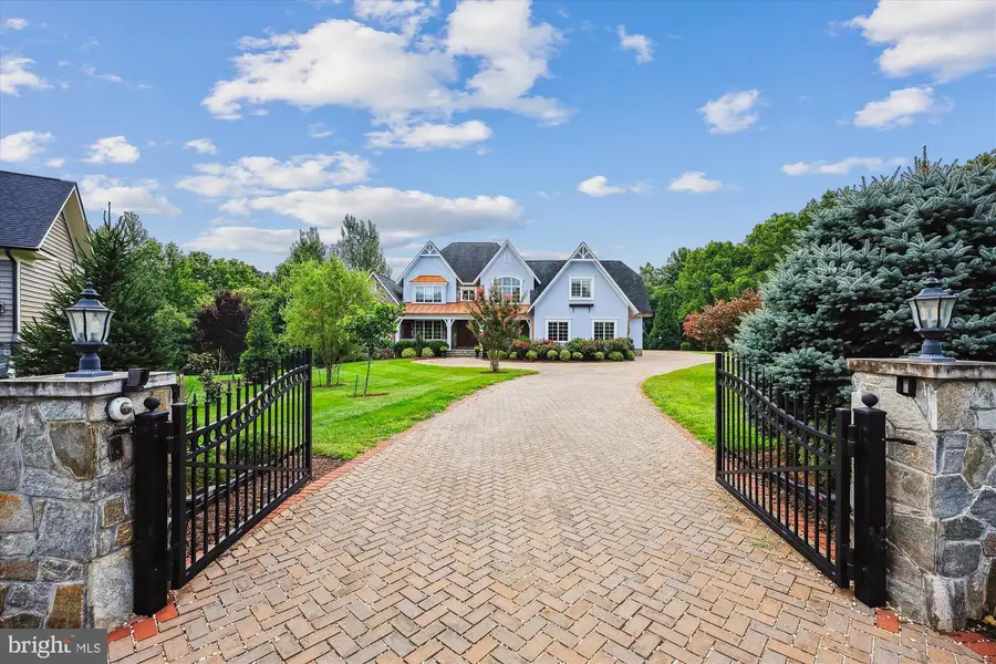 12900 Quail Run Ct, Darnestown, MD 20878 - #2