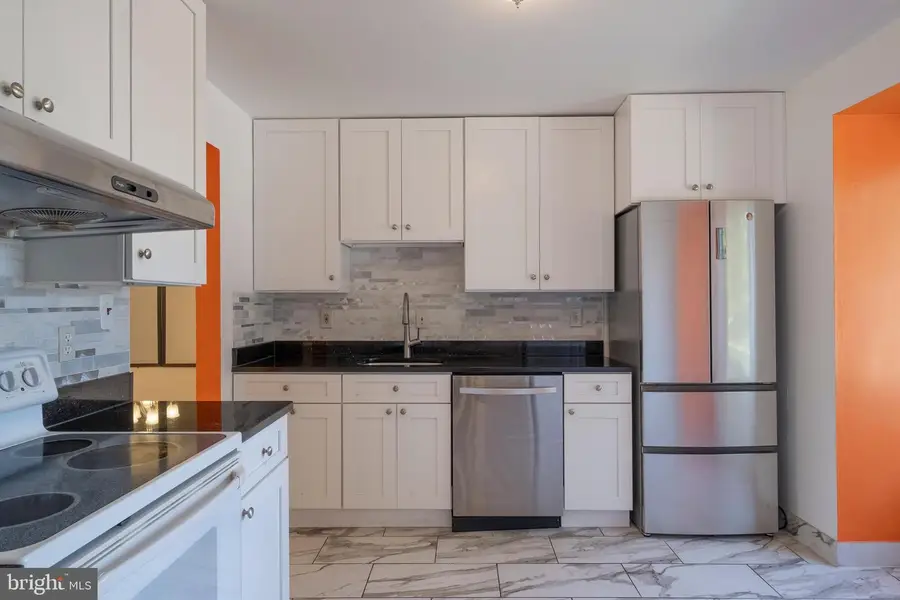 9637 Horizon Run Rd #2-h, Montgomery Village, MD 20886 - #2