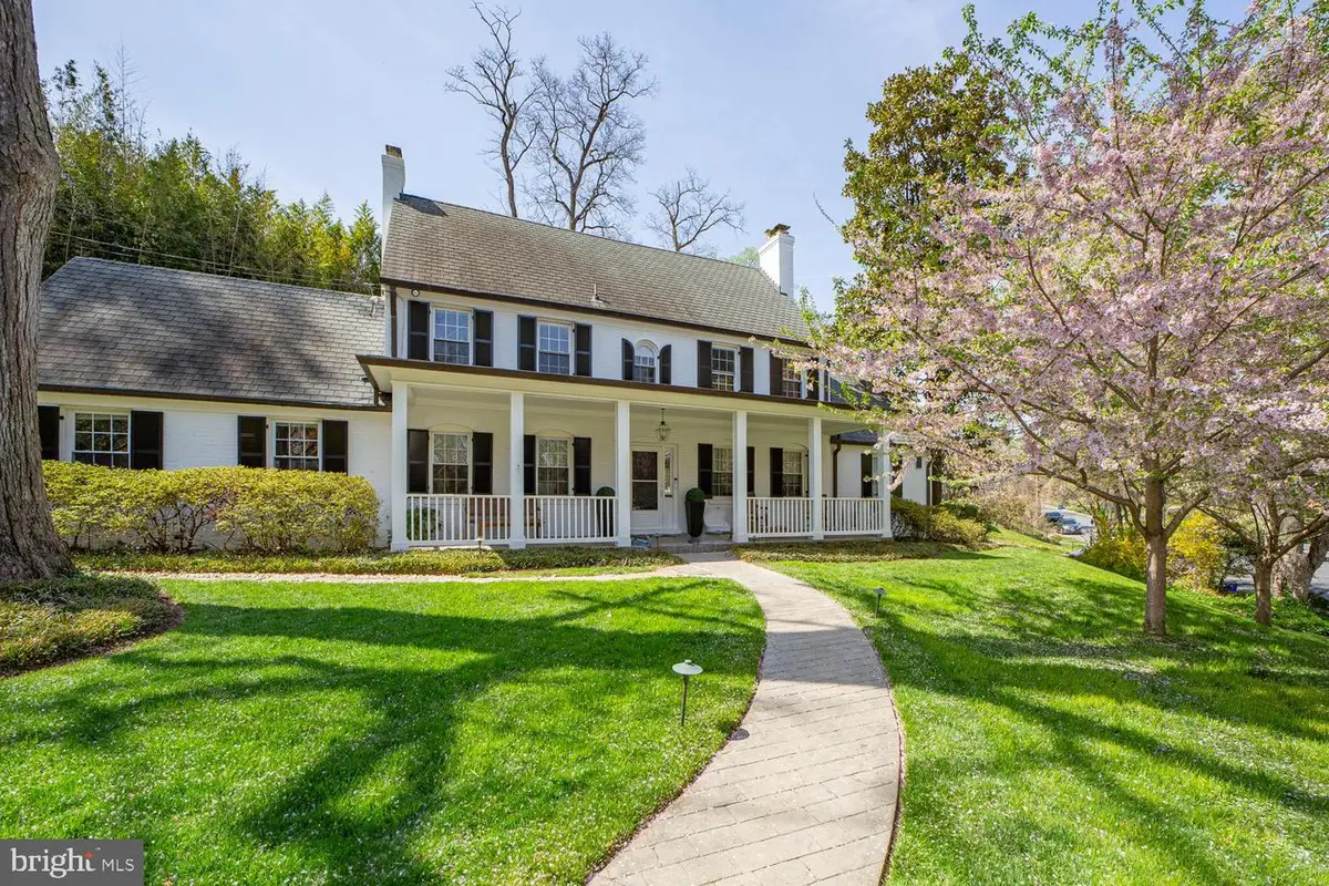 5709 Rockmere Dr, Bethesda, MD 20816 - #1