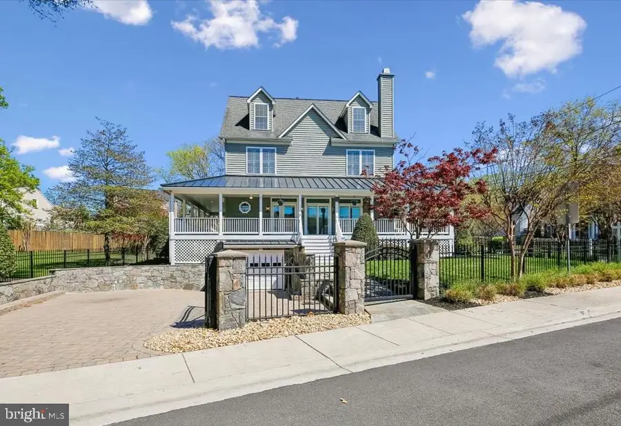 4557 Fairfield Dr, Bethesda, MD 20814 - #2