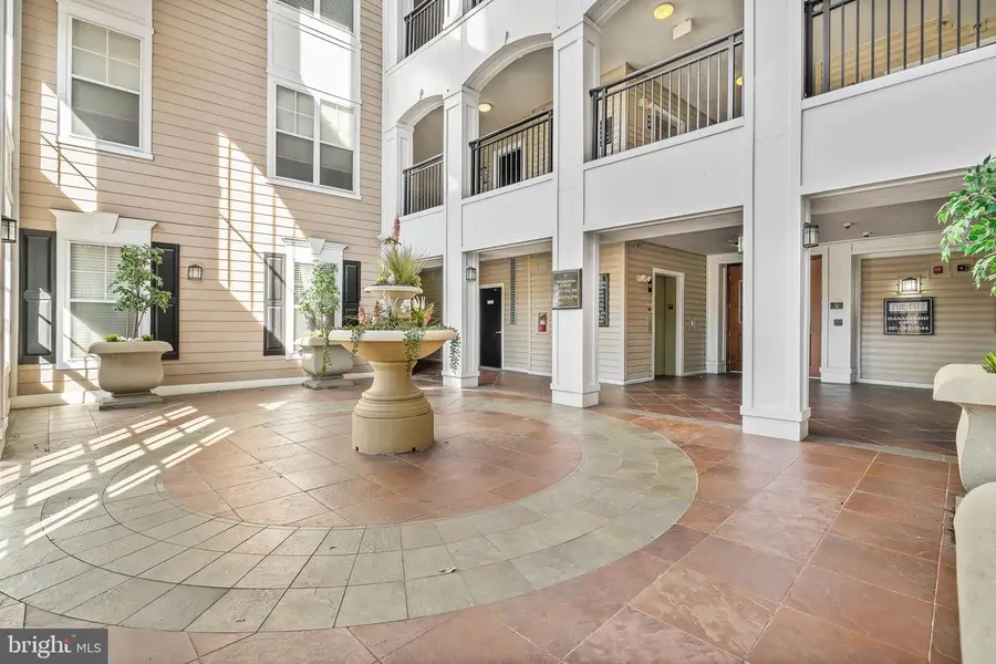 501 Hungerford Dr #134, Rockville, MD 20850 - #2