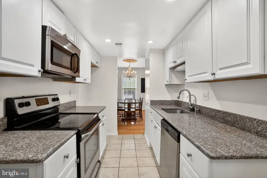 9904 Tambay Ct, Montgomery Village, MD 20886 - #3