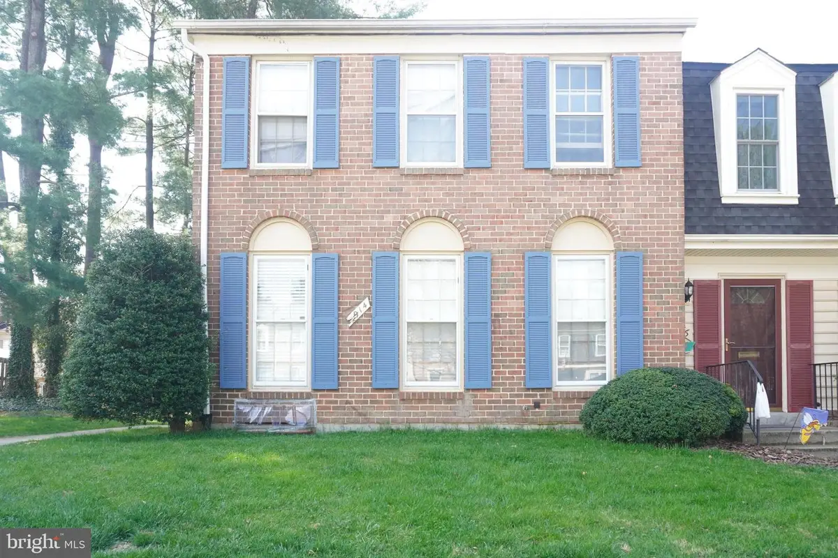 9914 Maple Leaf Dr, Gaithersburg, MD 20886 - #1