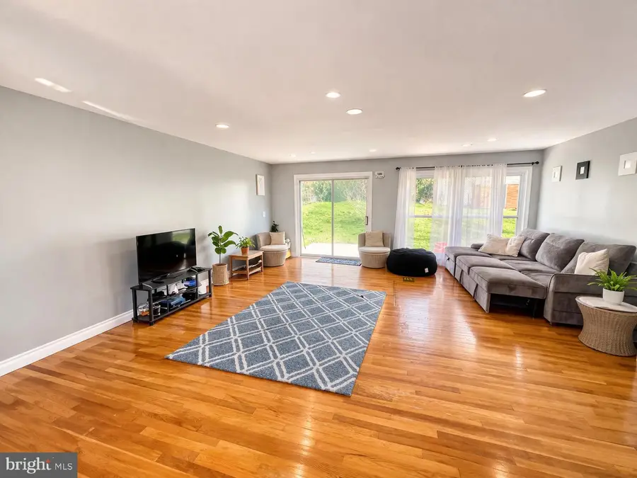 4416 Mahan Rd, Silver Spring, MD 20906 - #2