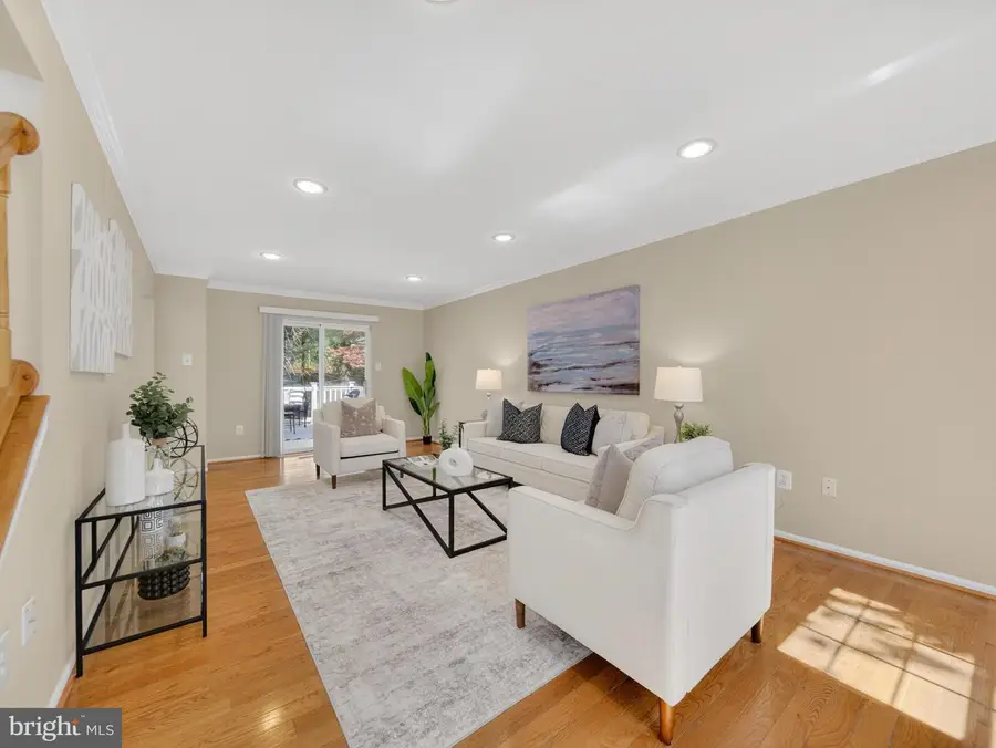 13825 Ranch Pl, North Potomac, MD 20878 - #3