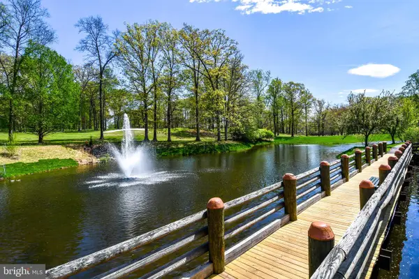 15101 Interlachen Dr #1-526, SILVER SPRING, MD 20906