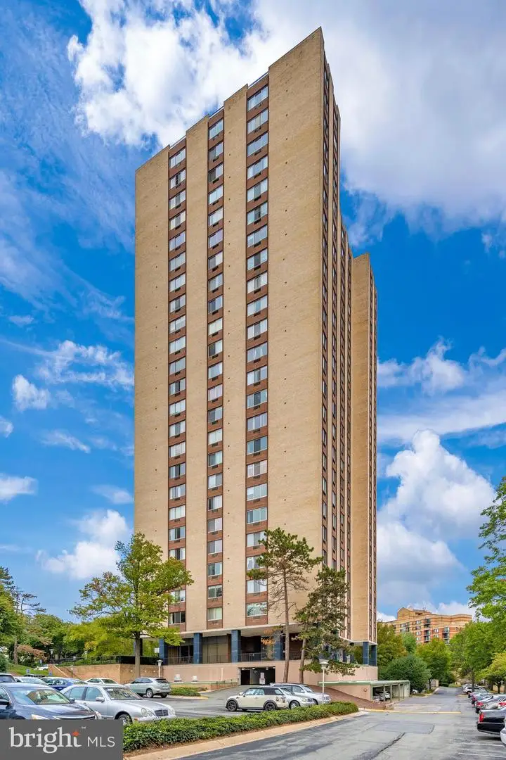 9701 Fields Rd #301, Gaithersburg, MD 20878 - #1