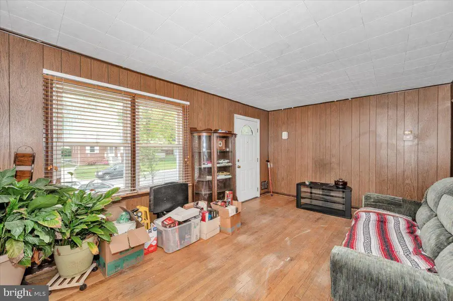 9813 Braddock Rd, Silver Spring, MD 20903 - #3
