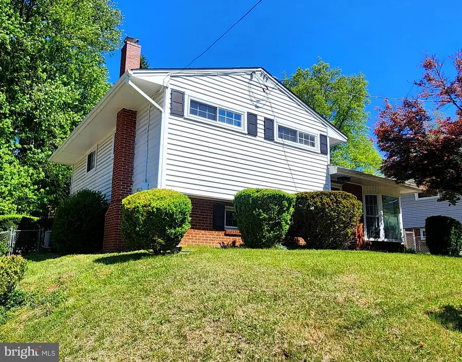 13016 Turkey Branch Pkwy, Rockville, MD 20853 - #2