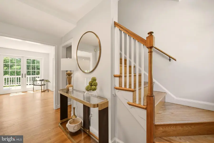 7822 Fulbright Ct, Bethesda, MD 20817 - #2