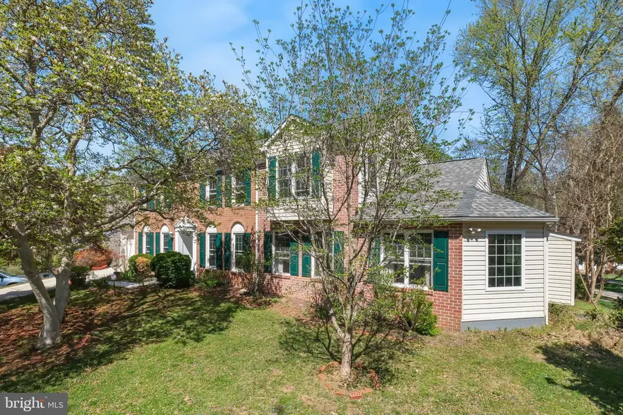 11917 Reynolds Ave, Potomac, MD 20854 - #2