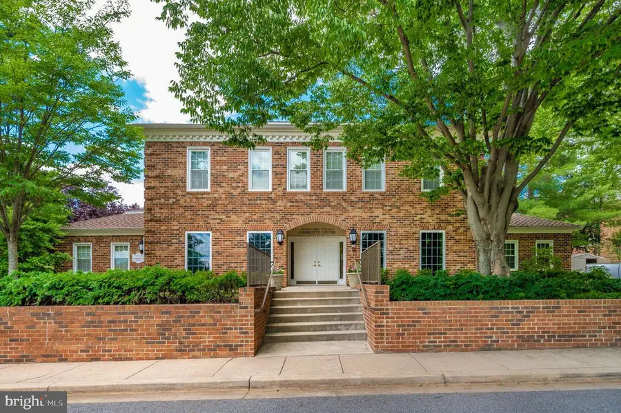 11308 Empire Ln, Rockville, MD 20852 - #2